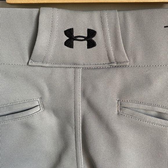 Boys Under Armour Youth Performance Gray Golf Athletic Pants Size YMD - Picture 6 of 16